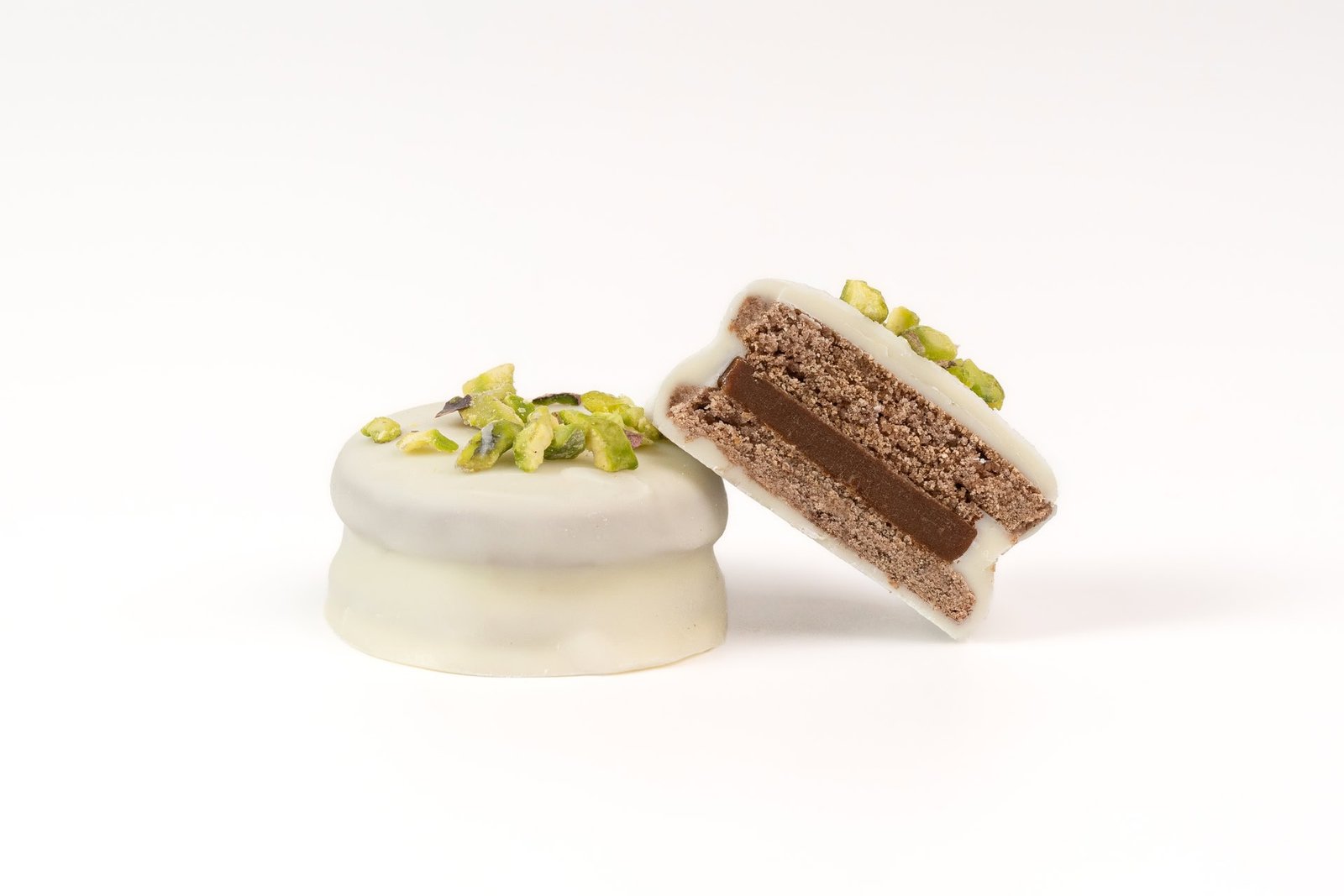 Pistachio mini alfajor